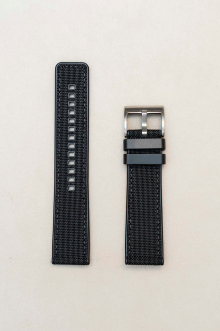 The Hybrid Field Strap