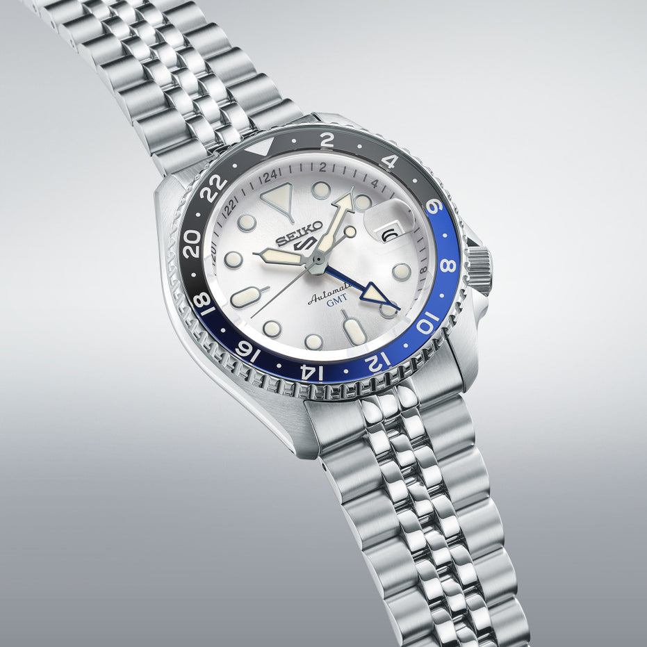 Seiko 5 Sports SKX GMT Sky Blue, Silver Cloud SSK033K1